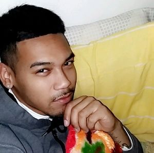 Meet your Posher, Iland